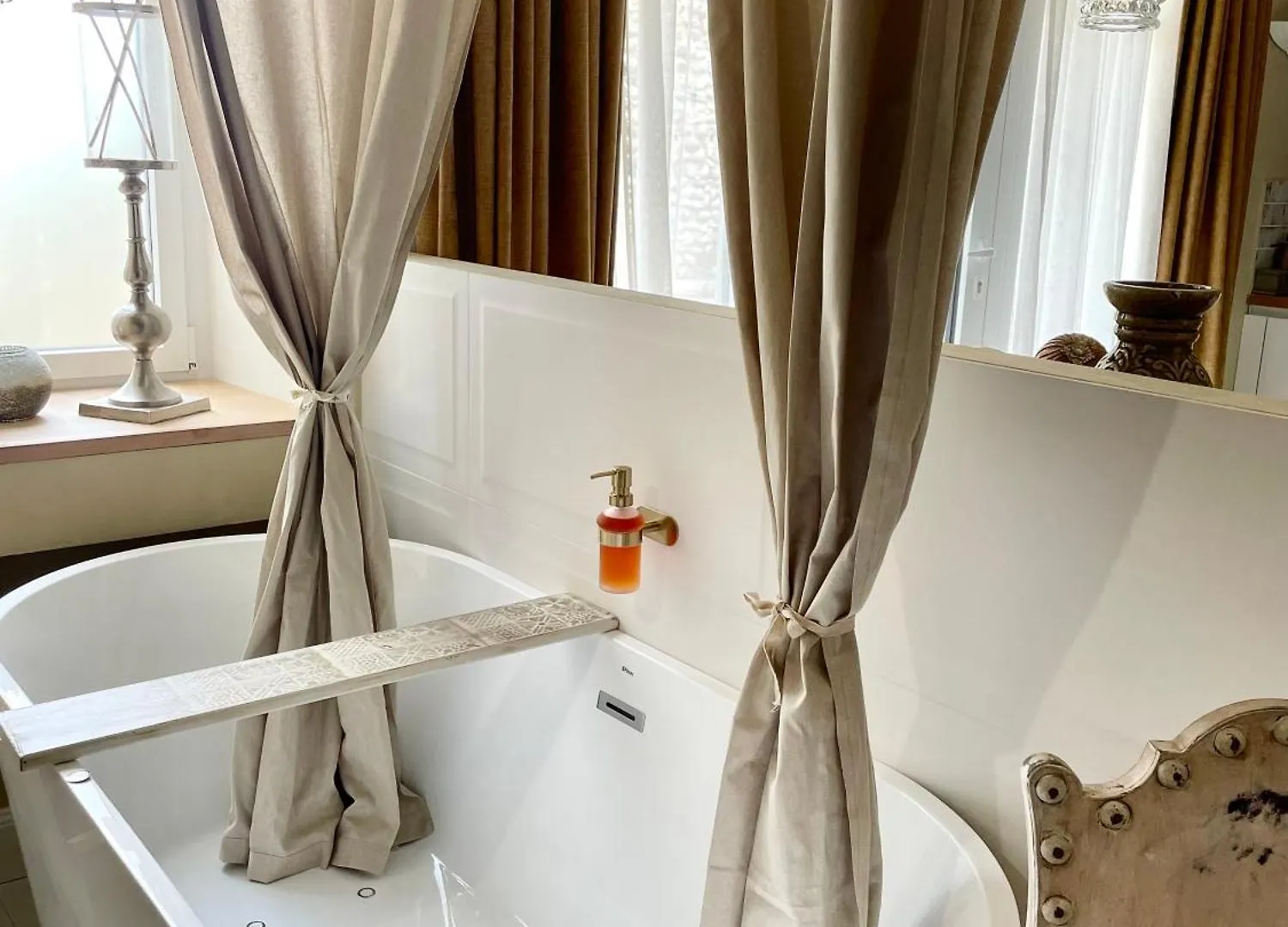 Guest house La Suite Dromoise 1809 Saint-Paul-les-Romans