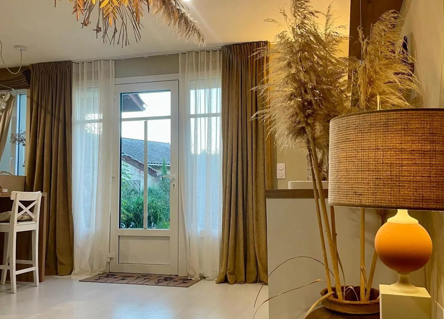 La Suite Dromoise 1809 Saint-Paul-les-Romans Guest house